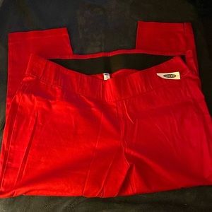 Old Navy Wow Pant. Red